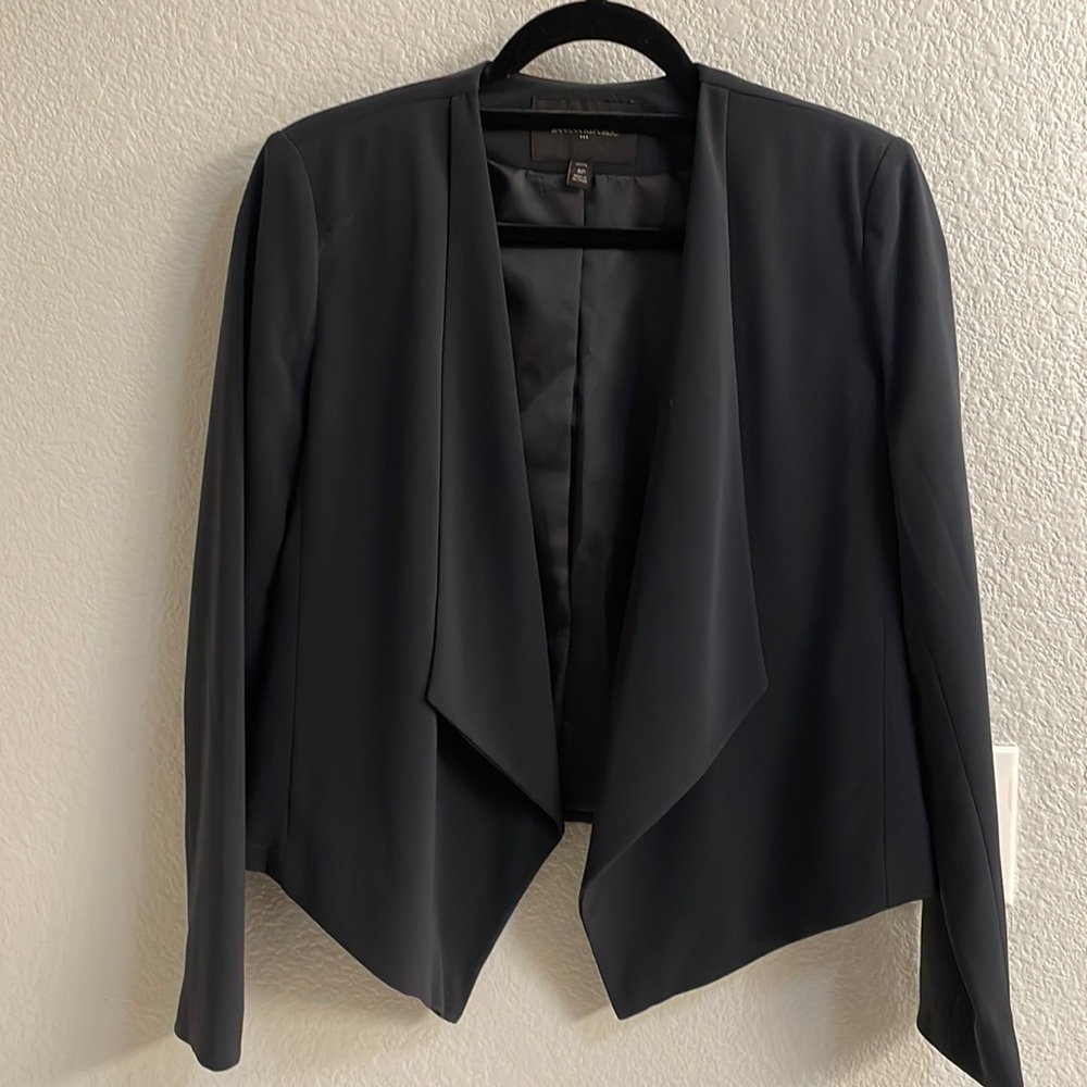Dark navy blue cropped blazer